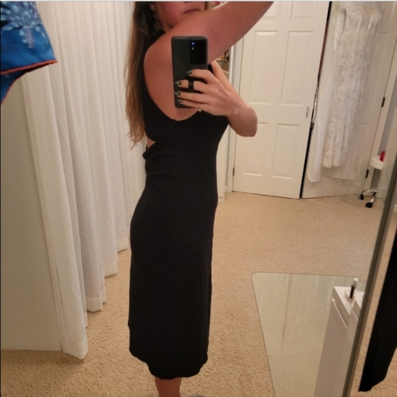 Bobi Tank Top Tunic with Front Slit & Back Opening Black Size Small NWT - Picture 2 of 15